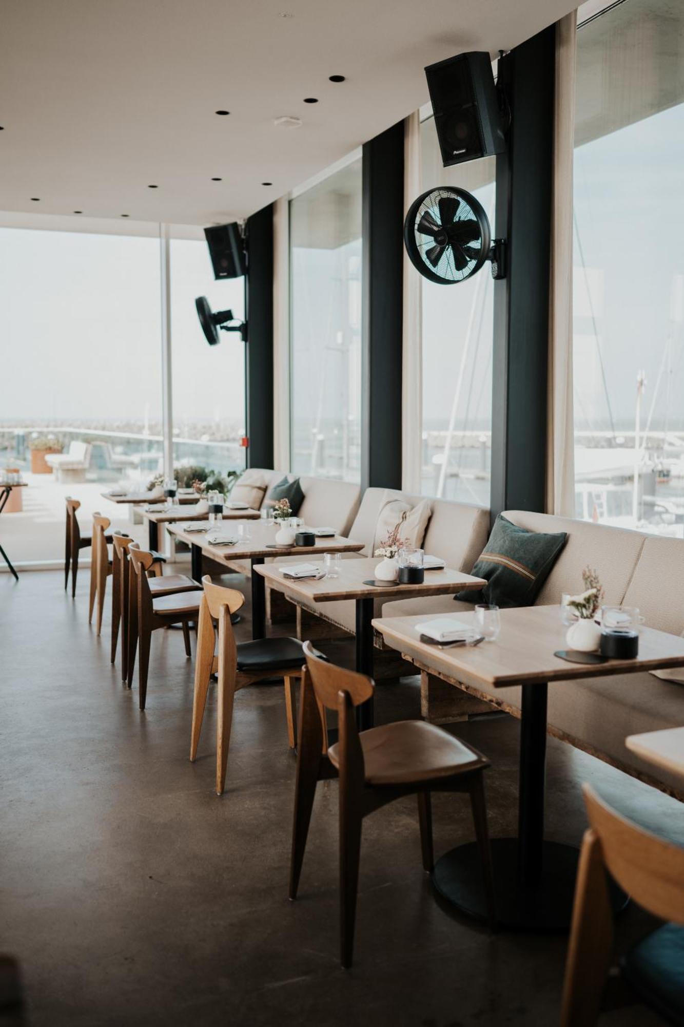 Residentie Strandhotel - Apartments With Hotel Service And Wellness 卡德赞德-班得 外观 照片