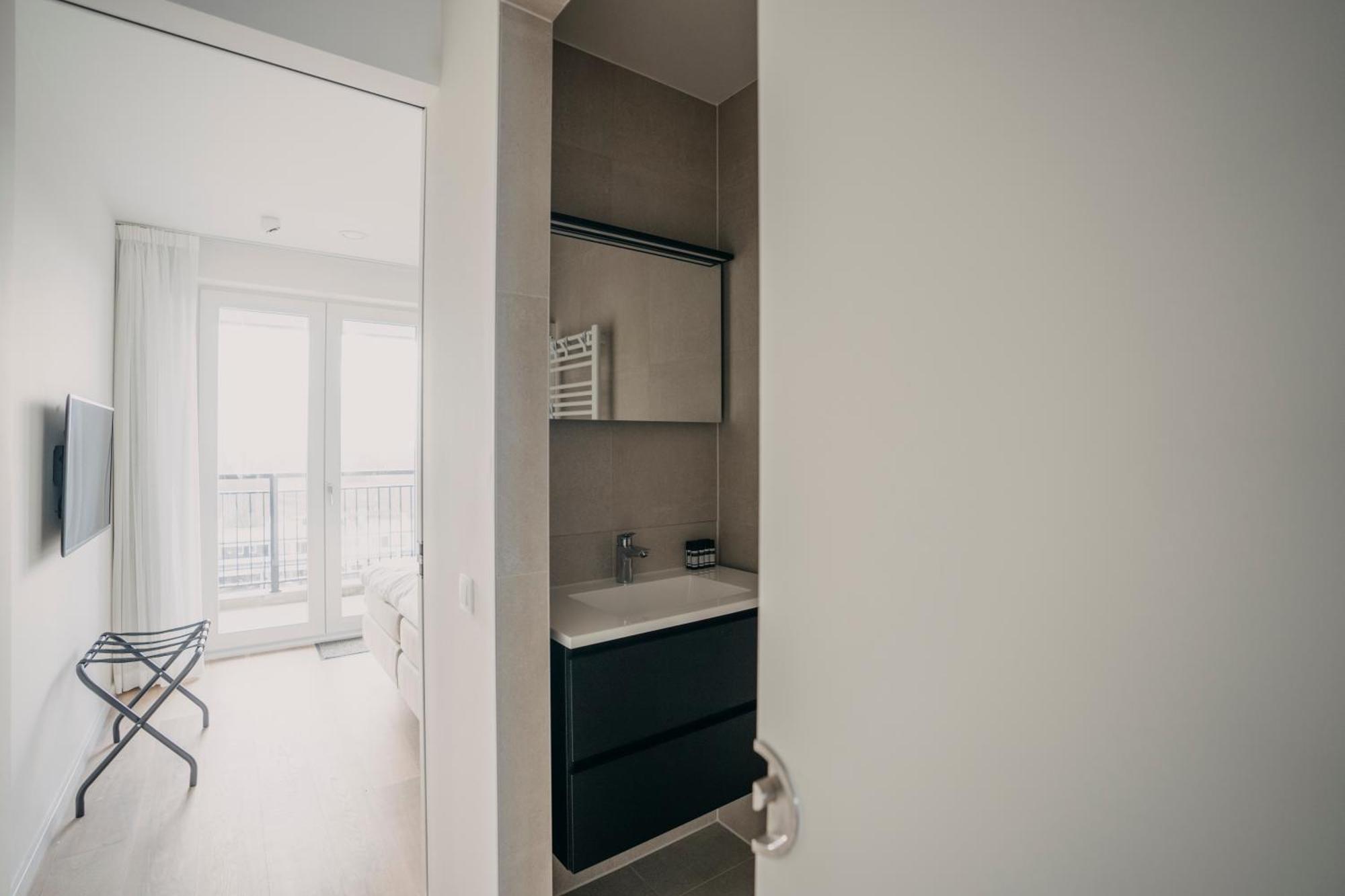 Residentie Strandhotel - Apartments With Hotel Service And Wellness 卡德赞德-班得 外观 照片