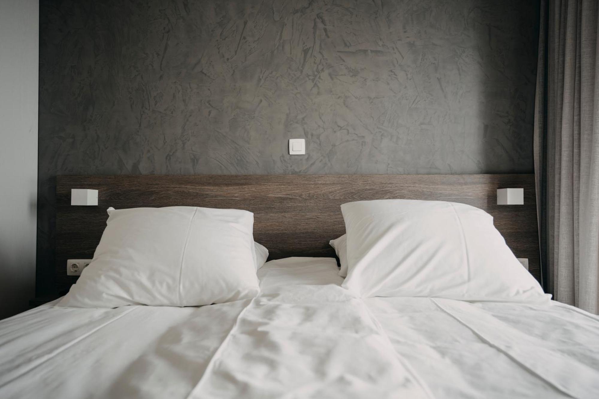 Residentie Strandhotel - Apartments With Hotel Service And Wellness 卡德赞德-班得 外观 照片