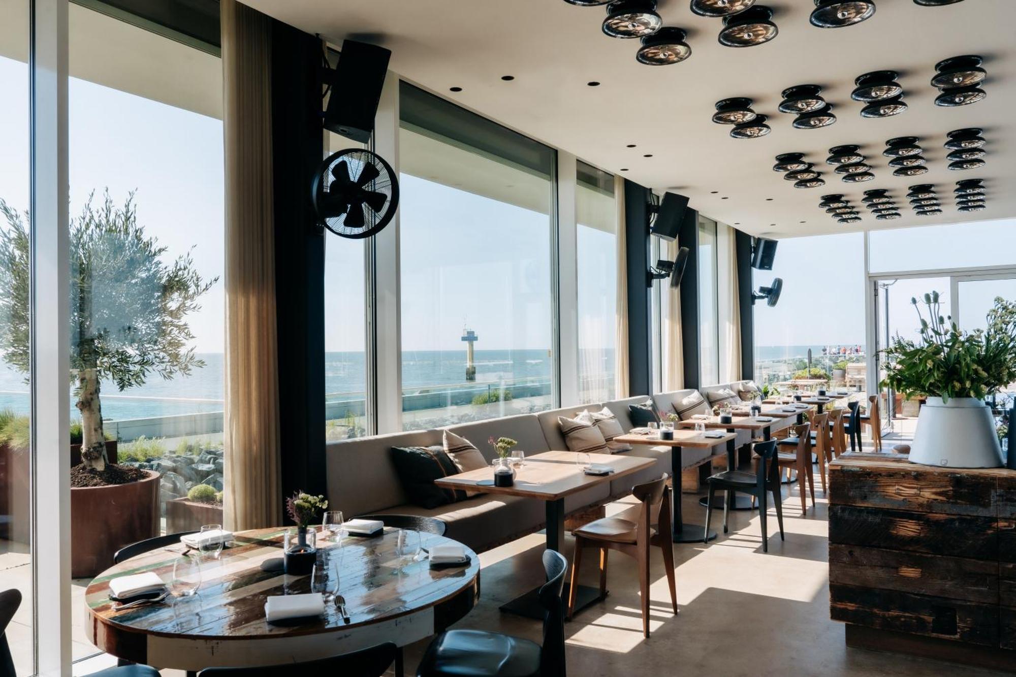 Residentie Strandhotel - Apartments With Hotel Service And Wellness 卡德赞德-班得 外观 照片